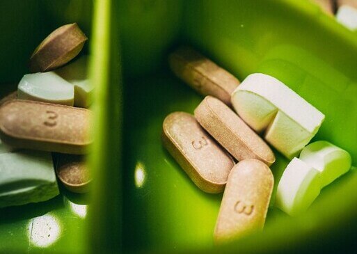 essential anti-aging supplements